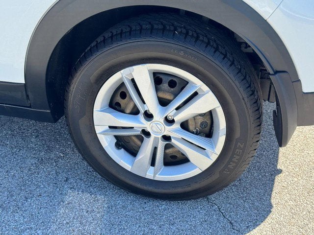 2024 Nissan Kicks S Xtronic CVT