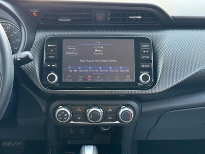 2023 Nissan Kicks SV Xtronic CVT