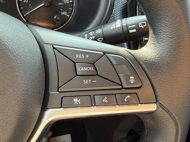 2023 Nissan Kicks SV Xtronic CVT