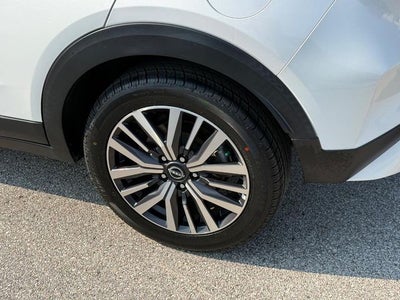 2023 Nissan Kicks SV Xtronic CVT