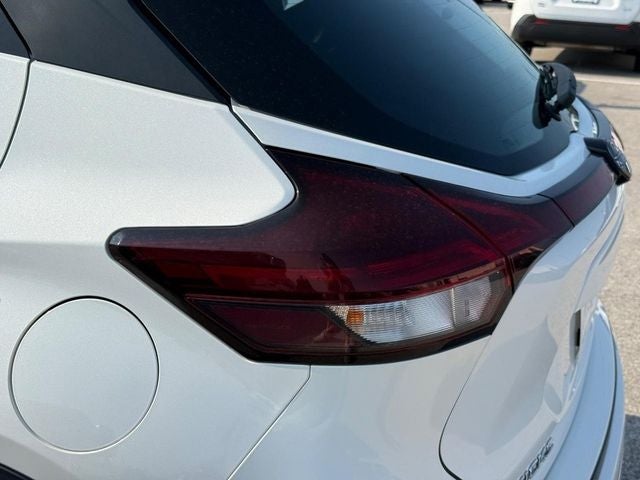 2023 Nissan Kicks SV Xtronic CVT
