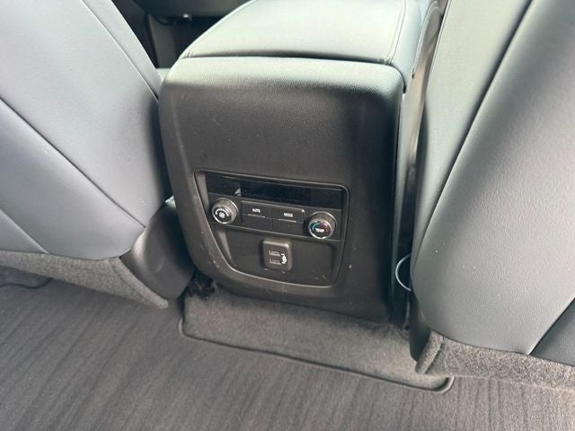 2023 Buick Enclave Essence AWD