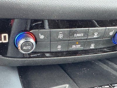 2023 Buick Enclave Essence AWD