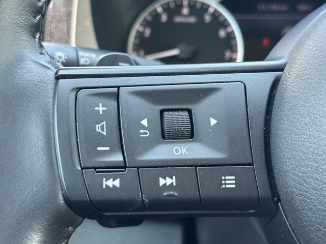2025 Nissan Pathfinder SV 4WD