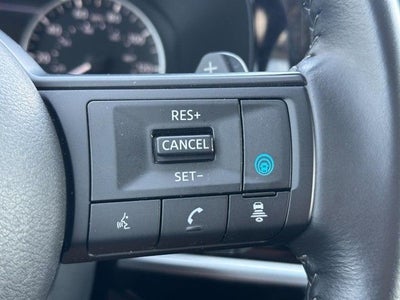 2025 Nissan Pathfinder SV 4WD
