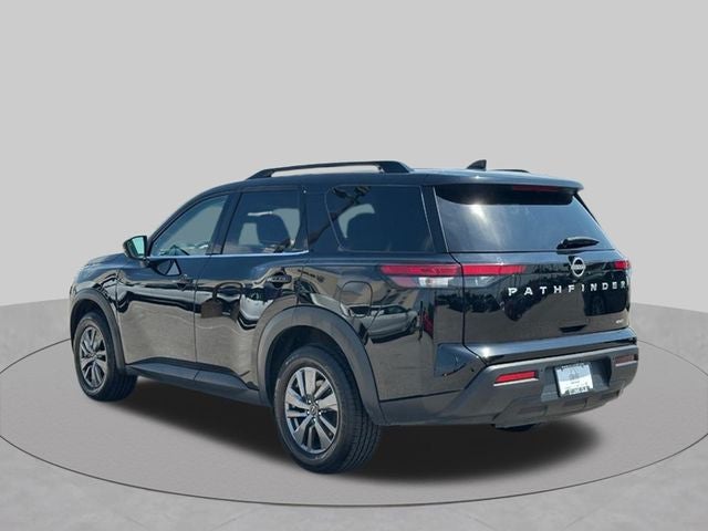 2025 Nissan Pathfinder SV 4WD