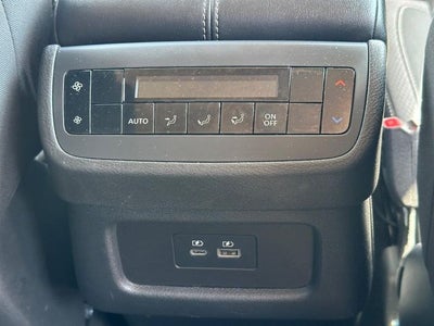 2024 Nissan Pathfinder SV 4WD