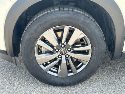 2024 Nissan Pathfinder SV 4WD