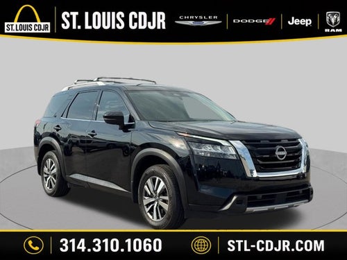 2024 Nissan Pathfinder SL FWD