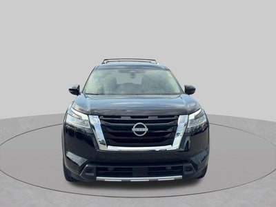 2024 Nissan Pathfinder SL FWD