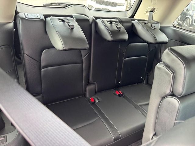 2024 Nissan Pathfinder SL FWD