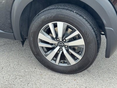 2024 Nissan Pathfinder SL FWD