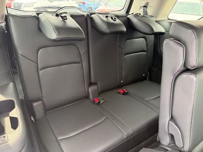 2025 Nissan Pathfinder SL 4WD