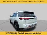 2025 Nissan Pathfinder SL 4WD