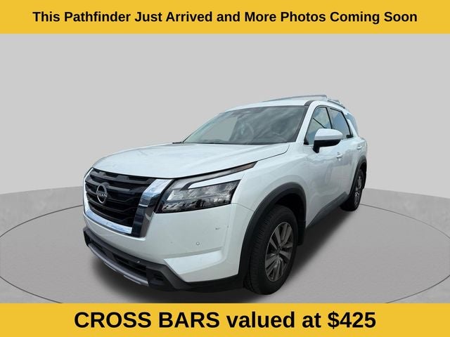 2025 Nissan Pathfinder SL 4WD