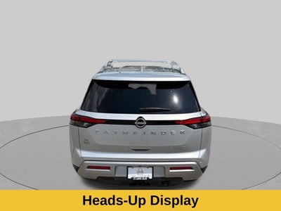 2025 Nissan Pathfinder Platinum 4WD