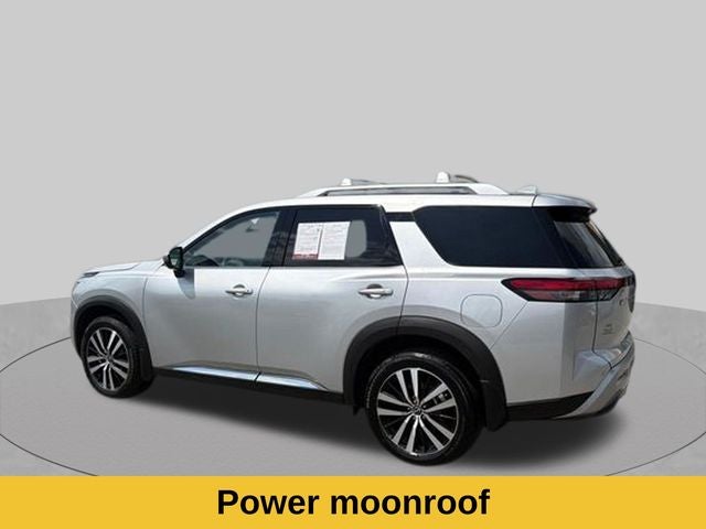 2025 Nissan Pathfinder Platinum 4WD