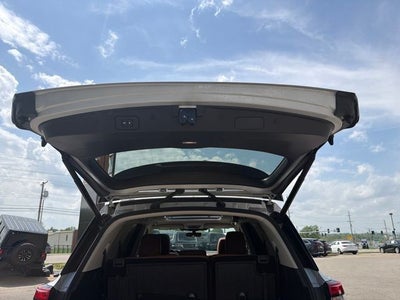 2025 Nissan Pathfinder Platinum 4WD