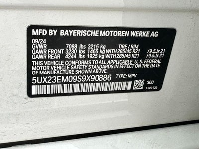 2025 BMW X7 xDrive40i