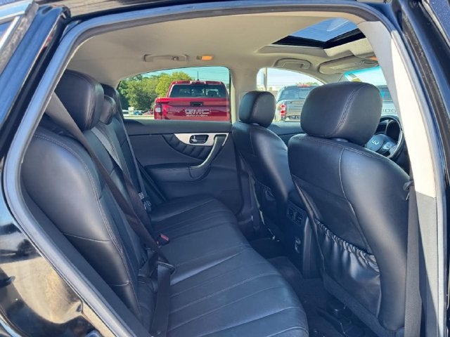2017 INFINITI QX70 Base
