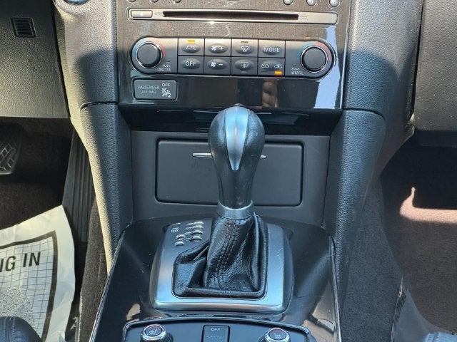 2017 INFINITI QX70 Base