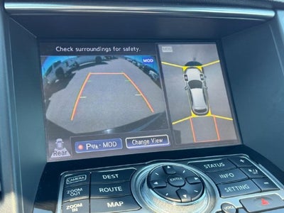2017 INFINITI QX70 Base