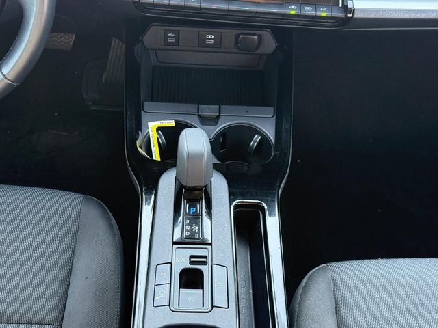 2023 Toyota Prius LE