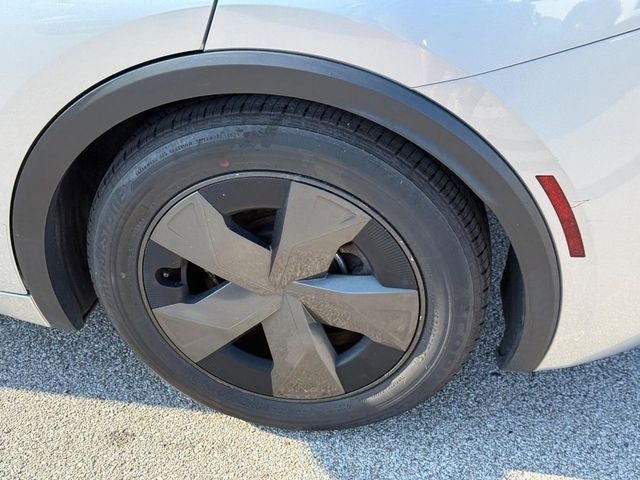 2023 Toyota Prius LE