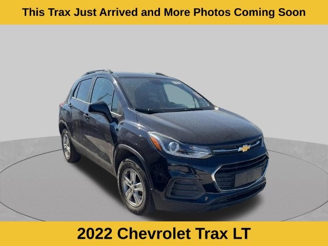 Used 2022 Chevrolet Trax LT with VIN KL7CJPSM5NB537488 for sale in Bridgeton, MO