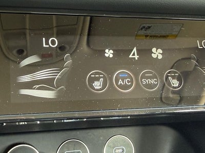 2026 Genesis G70 2.5T RWD