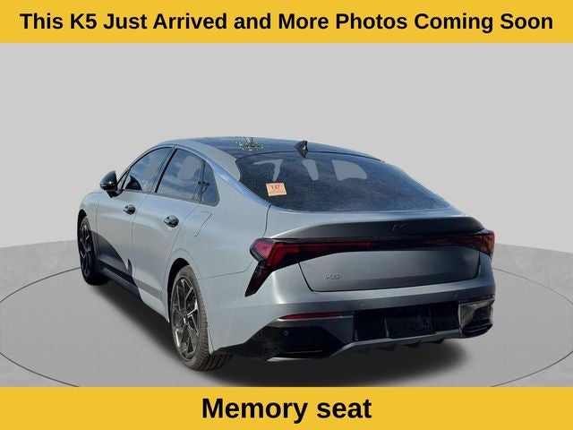 2025 Kia K5 EX