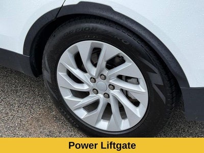 2025 Land Rover Discovery P300 S