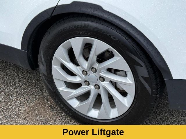 2025 Land Rover Discovery P300 S