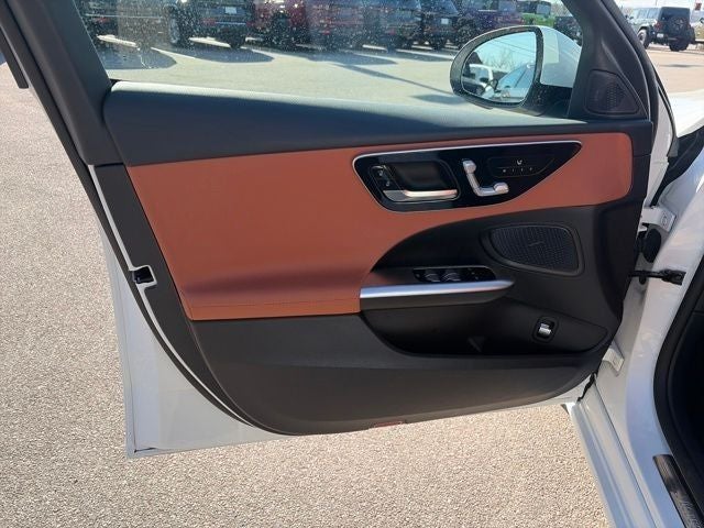 2025 Mercedes-Benz C 300 C 300