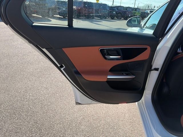2025 Mercedes-Benz C 300 C 300