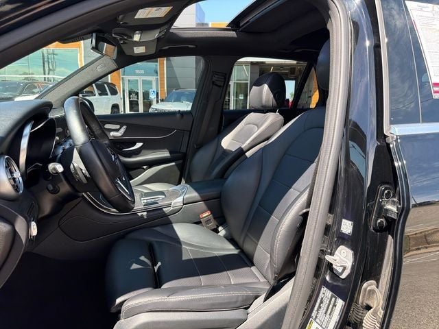 2021 Mercedes-Benz GLC 300 SUV