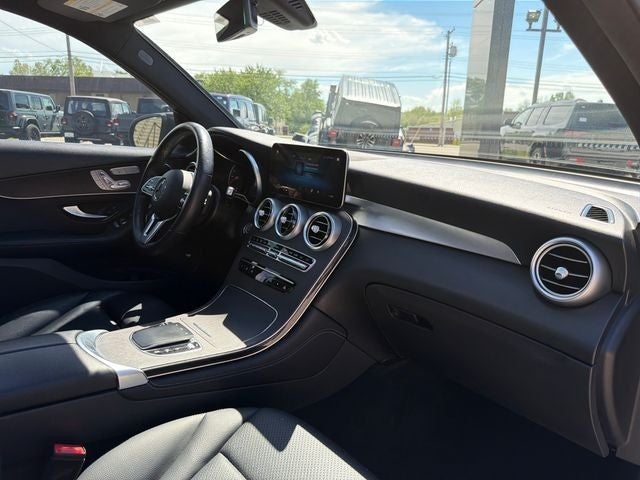 2021 Mercedes-Benz GLC 300 SUV
