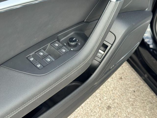 2024 Audi A6 Sedan Premium Plus 45 TFSI quattro S tronic