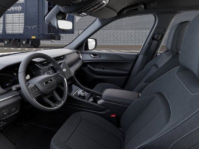 2027 Jeep Grand Cherokee GRAND CHEROKEE LAREDO 4X4