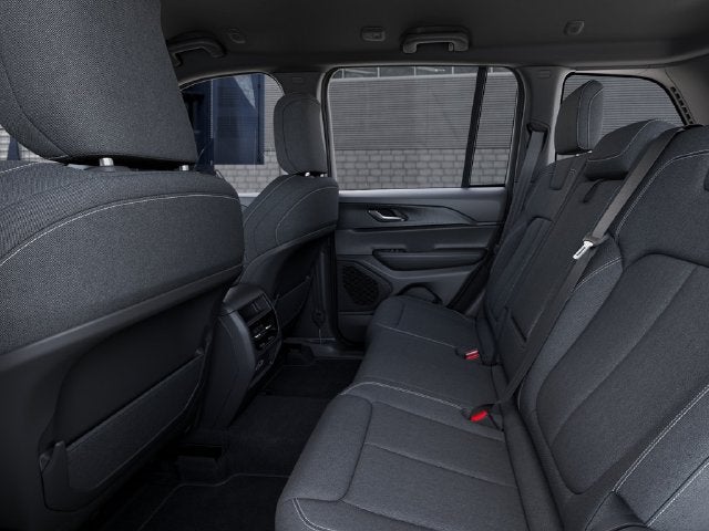 2027 Jeep Grand Cherokee GRAND CHEROKEE LAREDO 4X4