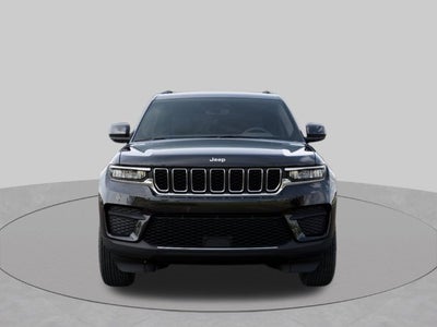2027 Jeep Grand Cherokee GRAND CHEROKEE LAREDO 4X4