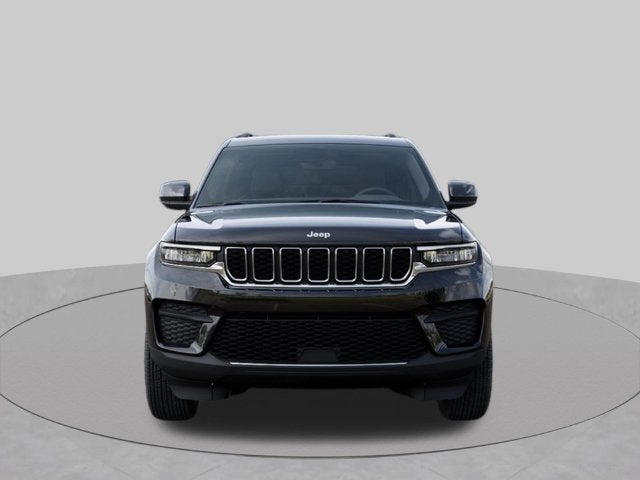2027 Jeep Grand Cherokee GRAND CHEROKEE LAREDO 4X4
