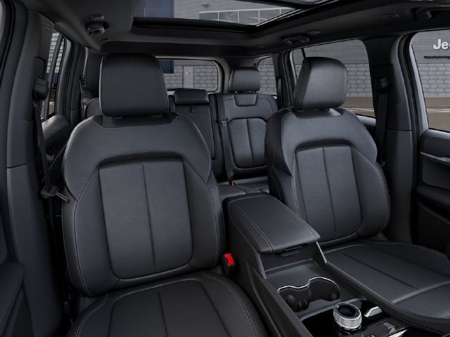 2027 Jeep Grand Cherokee GRAND CHEROKEE LIMITED 4X4