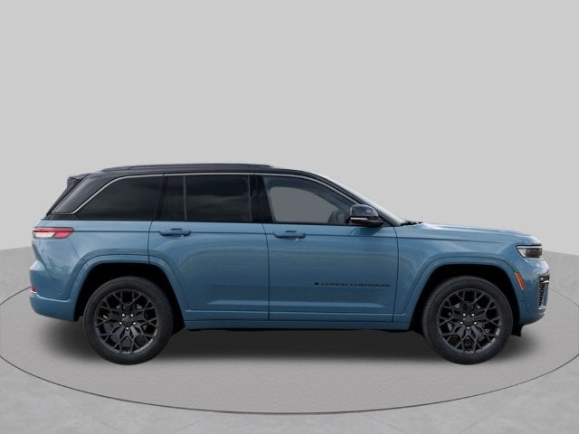 2027 Jeep Grand Cherokee GRAND CHEROKEE SUMMIT 4X4