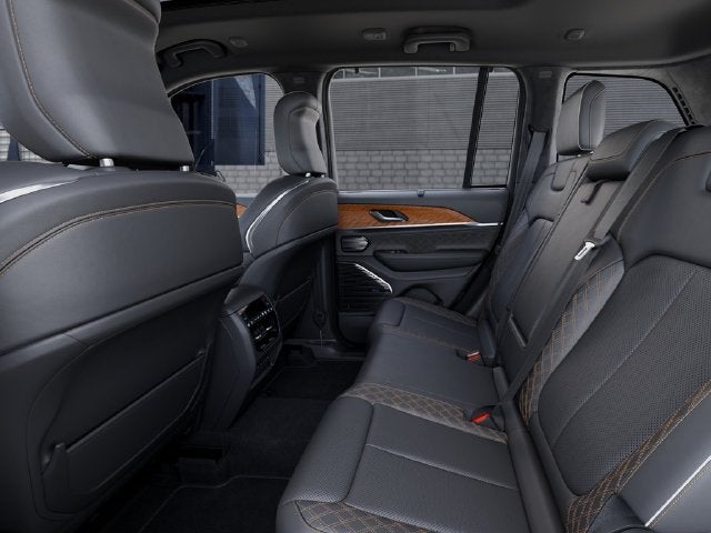 2027 Jeep Grand Cherokee GRAND CHEROKEE SUMMIT 4X4