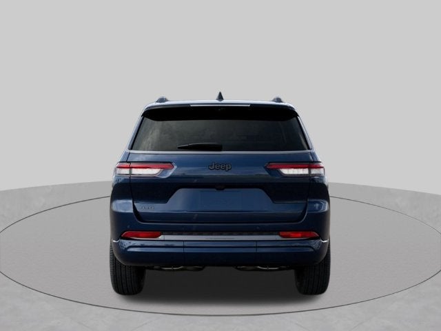 2027 Jeep Grand Cherokee GRAND CHEROKEE L LIMITED RESERVE 4X4